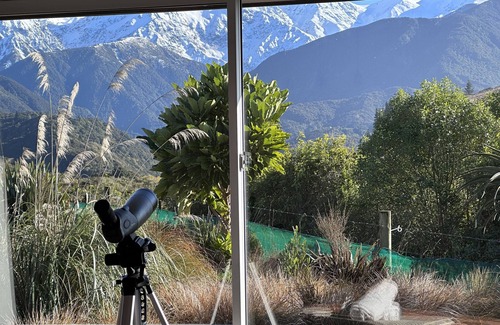 Hapuku House | Kora's View. A Magical place to relax and unwind.
