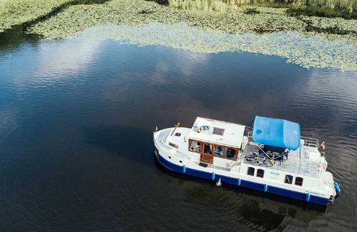 Priepert Boat Rental | Kormoran 940 - license-free houseboat - KUHNLE-TOURS Priepert
