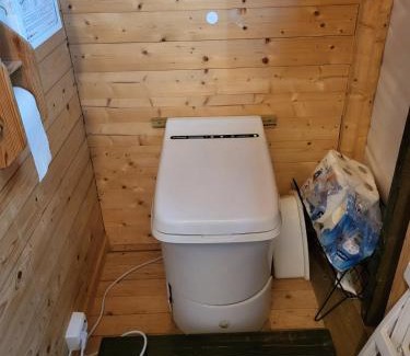 Meloy House | Koselig og usjenert hytte med fantastisk utsikt og solforhold