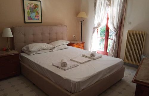 Galaxidi Hotel | Koukonas