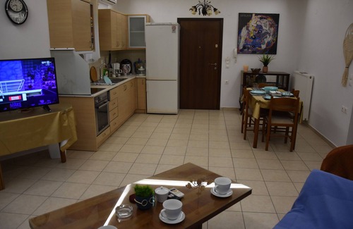 Kato Gouves House | Kouriton apartment is an ideal place to relax