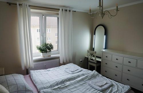 Prievidza Apartment | Krásny, plne vybavený byt s bezplatným parkovaním