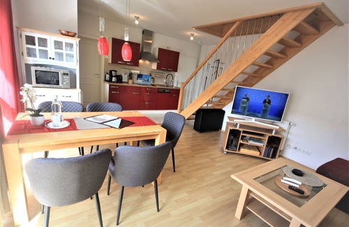 Koserow Apartment | Krusenstern - * 400m sand beach * southwest Ter/Blk Year 08 E-fireplace.