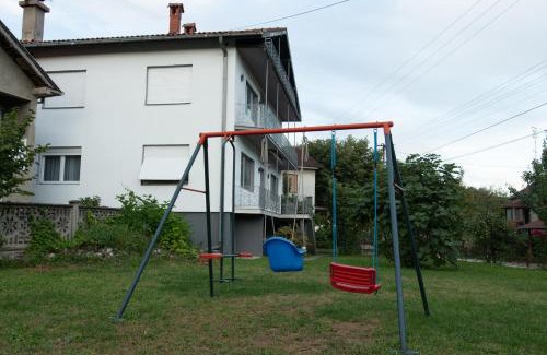 Strmosten Apartment | Kuća za odmor ŽIVKOVIĆ - STRMOSTEN