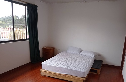 Sangolqui House | KUFA hostel type house ideal for couples/travelers and Spa Yoga center