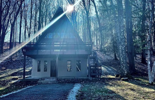 Jefferson Township Cabin | Kuhntown Kabin Laurel Highlands Hidden Valley Seven Springs Somerset