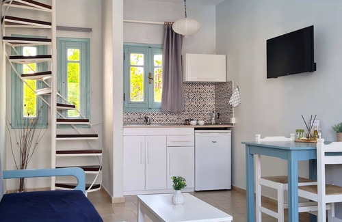 Kato Stalos Hotel | Kurmulis Studios, Maisonette with Pool View!