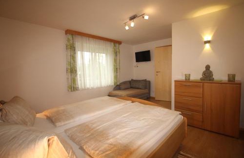 Augsdorf House | Kusternighof