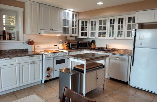 Vashon Island Apartment | KVI BEACH HOUSE STUDIO! Directly Above Vashon's Favorite Beach!