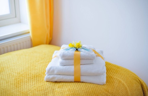 Peterborough Apartment | KVM - Sunshine Apartment