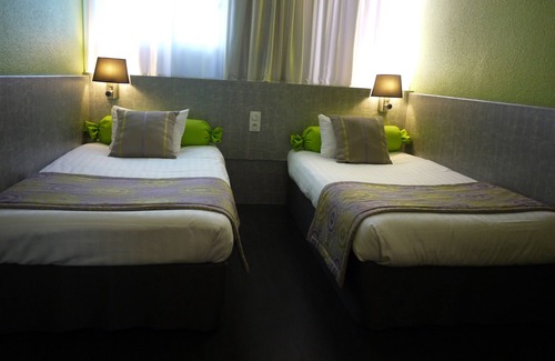 Vezin-le-Coquet Hotel | Kyriad Direct Rennes Ouest