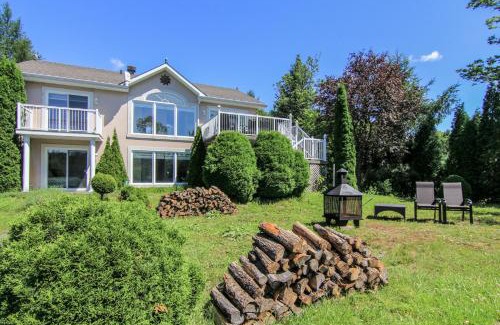 Saint-Nazaire Ski Chalet | L'échappée du lac