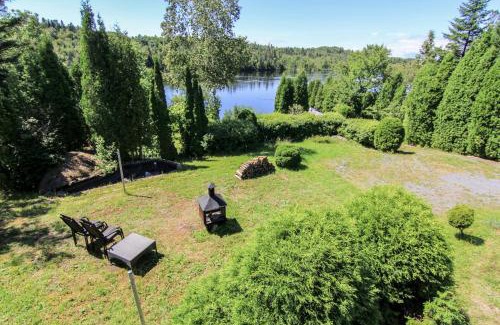 Saint-Nazaire Ski Chalet | L'échappée du lac