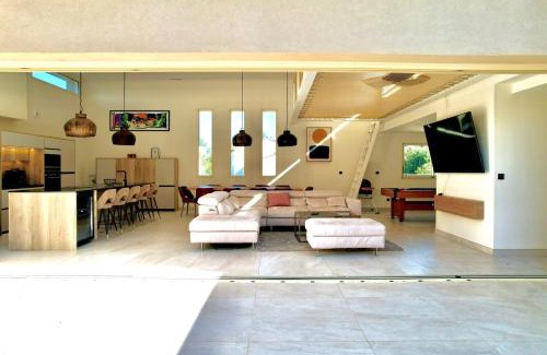 Crespian Villa | L’Étoile de Dan, Piscine, Spa & Jeux