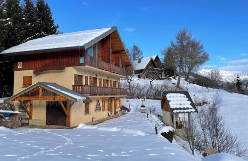 Jarrier Apartment | L'ô'd'olle, Appartement Dans un Chalet en Pleine Nature