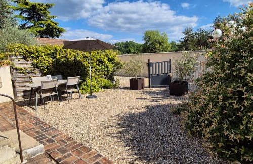 Sainte-Genevieve-les-Gasny Apartment | L'Abaca 25