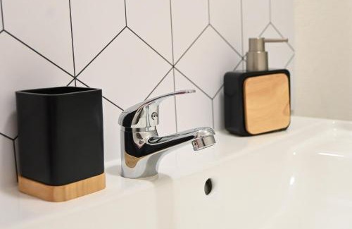 Cognac Apartment | L'Acacia #Hyper-centre #Marché couvert