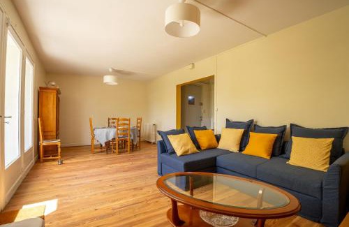 Aire-sur-l'Adour Apartment | L'Aire du temps - 4 couchages - jardin - parking - bbq