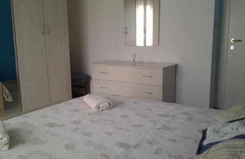 Montesilvano Apartment | "L'ALA SUL MARE" - COZY APARTMENT TWO STEPS FROM THE SEA