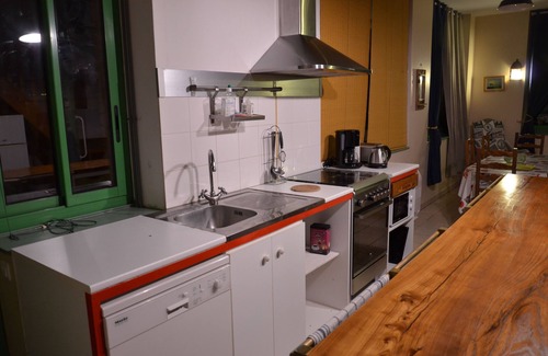 Arcais House | L'ANCIENNE LAITERIE, in the heart of the Marais Poitevin, greenery, biking and hiking