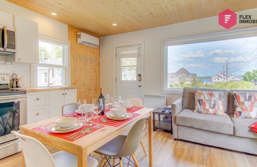 Magog Cottage | ⭐ L'Ancre-Dorée de Chalet Memphré ⚓ Southière Beach in Magog ⭐