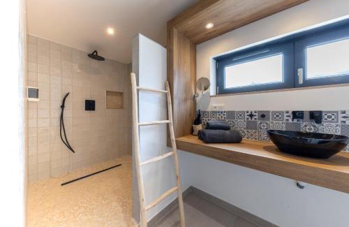 Mittelhausbergen Apartment | L'Andalouse - SPA Privatif - Jacuzzi Hammam Sauna
