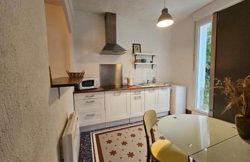 Chaumont Apartment | L'Annexe de la corniche