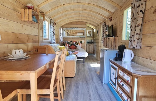 Helfrantzkirch House | L'Antre des Louves