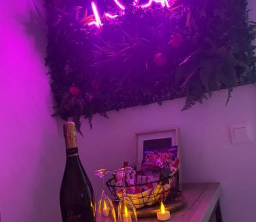 Besancon Apartment | L’appart[é] BLACK superbe appartement pop !
