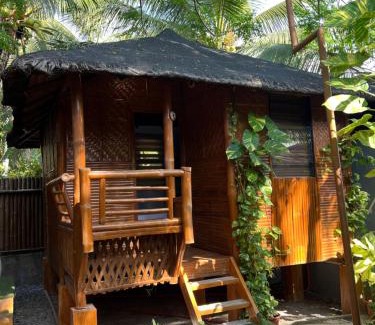 San Juan House | L Cafe Restobar & Lyn's Guest House