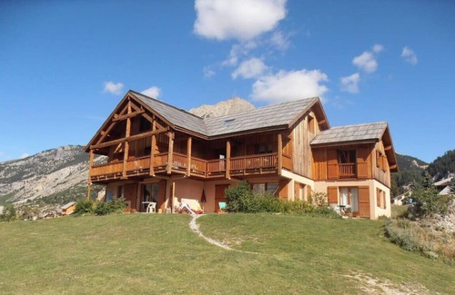 Nevache Ski Chalet | L'Echaillon - Ancolie
