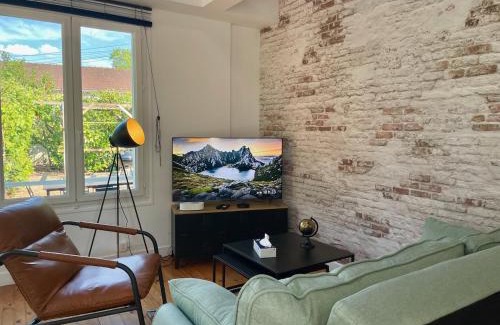 Dourdan House | L'Envers du Temps - SOnights