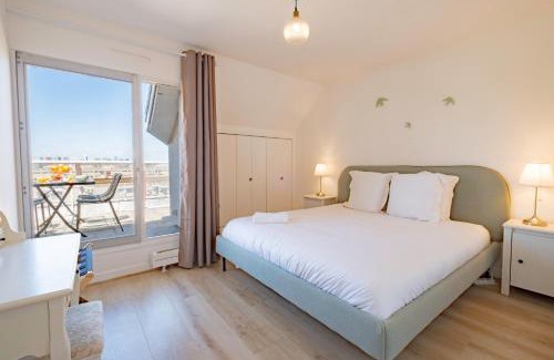 Saint-Lambert Apartment | L'Envol - Eiffel Tower view, near metro