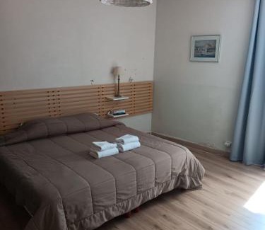 Bonifacio House | L'Escale chambres privées chez l'habitant JFDL