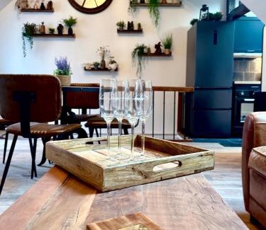 Epernay Apartment | L'Evidence, appartement authentique - Epernay