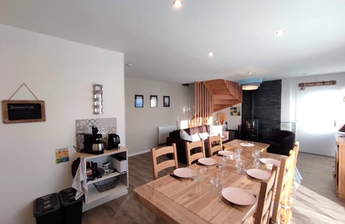 Turretot House | L' Hirondelle-l'Hirondo