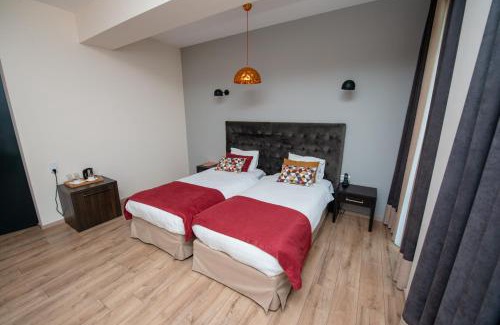 Chugureti Hotel | L.M Club Hotel