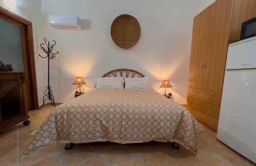 Sa Castangia Apartment | L'olivastro Mini Country House