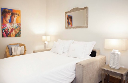 La Trinidad-San Juan y Todos los Santos Apartment | La Almazara en La Casa del Aceite