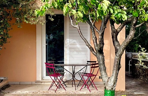 Saint-Aygulf Apartment | La Bastide, apartment with private pool near the Gulf of St Tropez