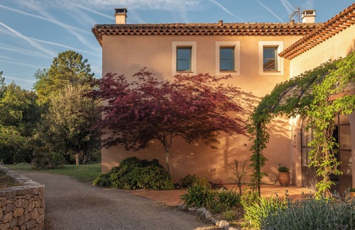 Correns Villa | La Bastide de Correns – Romantic Escape in Provence
