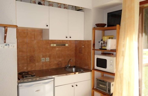 Les Contamines-Montjoie Apartment | La Borgia A, B, C by Interhome
