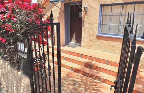 Belmont Shore House | La Brisa | 1 Block from the Beach!