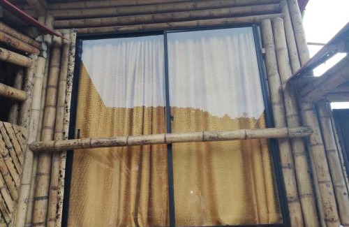 Manizales Ski Chalet | La Cabaña de Bambú