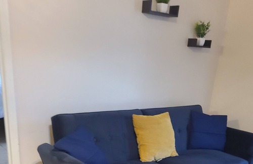 Killeen House | La Casa Azul-The Blue House Cozy Home Away From Home