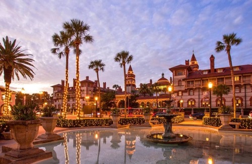 St. Augustine Cottage | La Casa Caliente - Spa | Romantic Tiny Retreat Near Beaches & Old Town