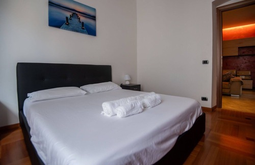 Sestri Ponente Apartment | La casa dei girasoli wifi e relax