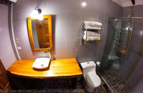 Las Tolas Hotel | La Casa del colibri ecuador