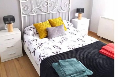 Ponferrada Apartment | La Casa del Reloj. La más Céntrica de Ponferrada