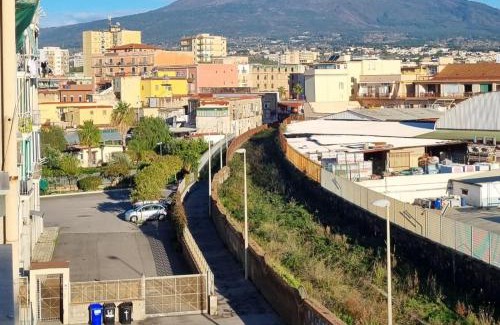Torre Annunziata House | La Casa di Poppea-View of Vesuvius